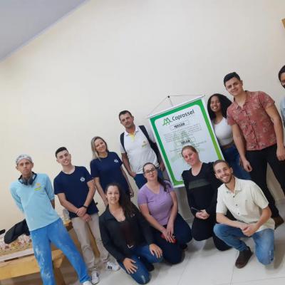 Alunos do curso TÃ©cnico em AdministraÃ§Ã£o do CEEP, conhecem processo de industrializaÃ§Ã£o da farinha TRIGOSEL
